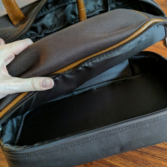 Protocol travel bag♥️ - Picture 6 of 8